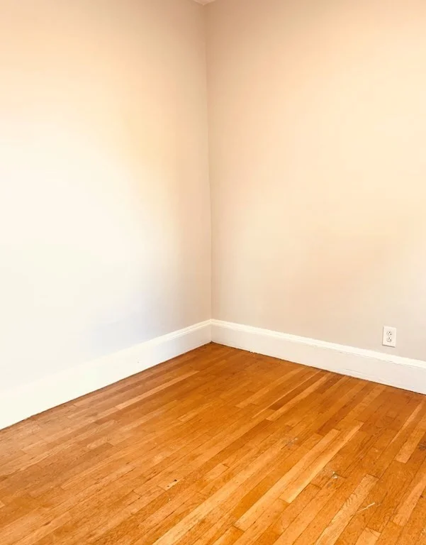 3 bed, 1 bath apartment for rent at 1574 Tremont St Unit 2, Mission Hill — photo 6 of 9