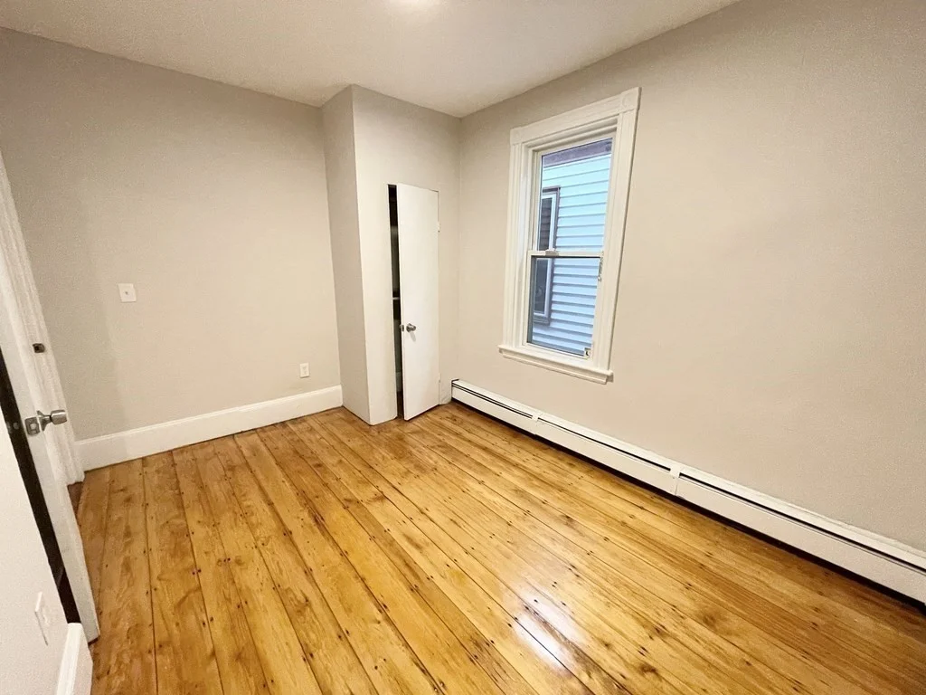 3 bed, 1 bath apartment for rent at 1574 Tremont St Unit 3, Mission Hill — photo 6 of 9