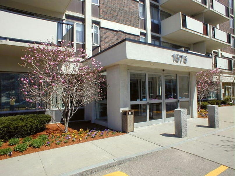 1 bed, 1 bath apartment for rent at 1575 Tremont St Unit 601, Mission Hill — photo 15 of 16