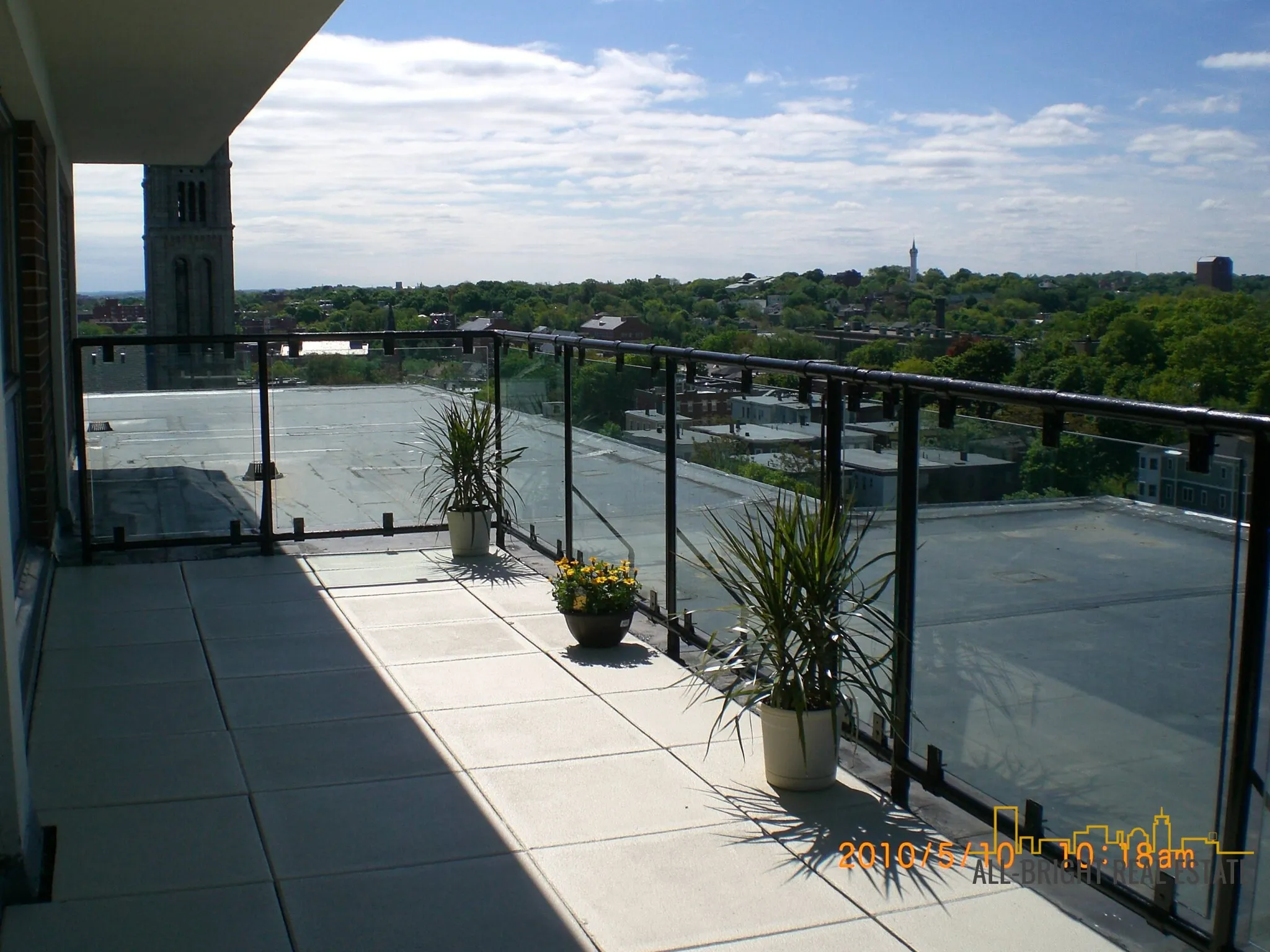3 bed, 2 bath apartment for rent at 1575 Tremont St Unit Penthouse, Mission Hill — photo 3 of 15