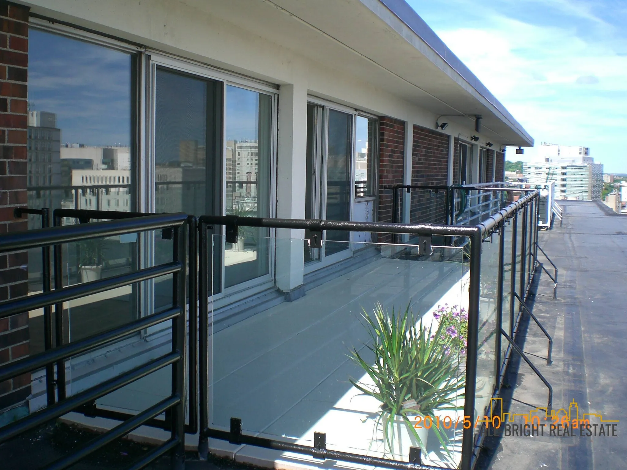 3 bed, 2 bath apartment for rent at 1575 Tremont St Unit Penthouse, Mission Hill — photo 6 of 15