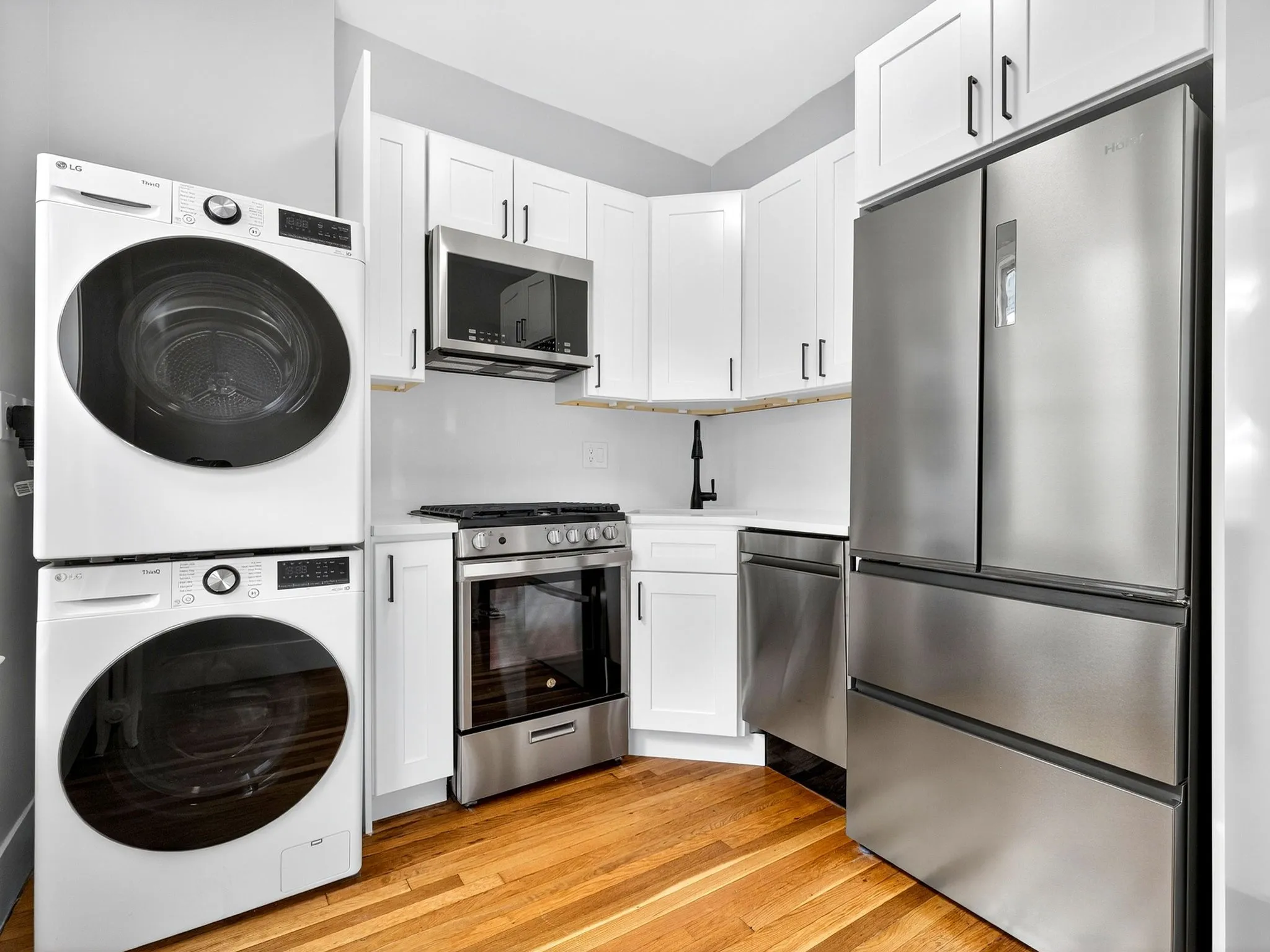 Studio bed, 1 bath apartment for rent at 1576 Cambridge St Unit 1, Mid Cambridge