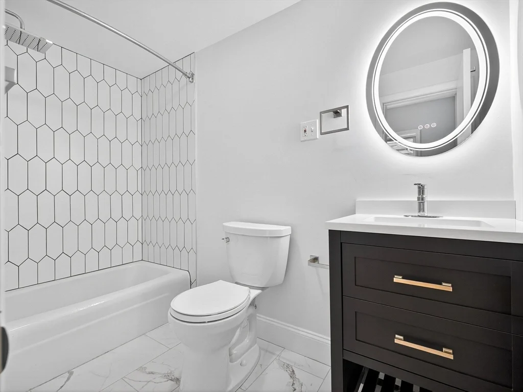 1 bed, 1 bath apartment for rent at 1576 Cambridge St Unit 2F, Cambridge — photo 5 of 10