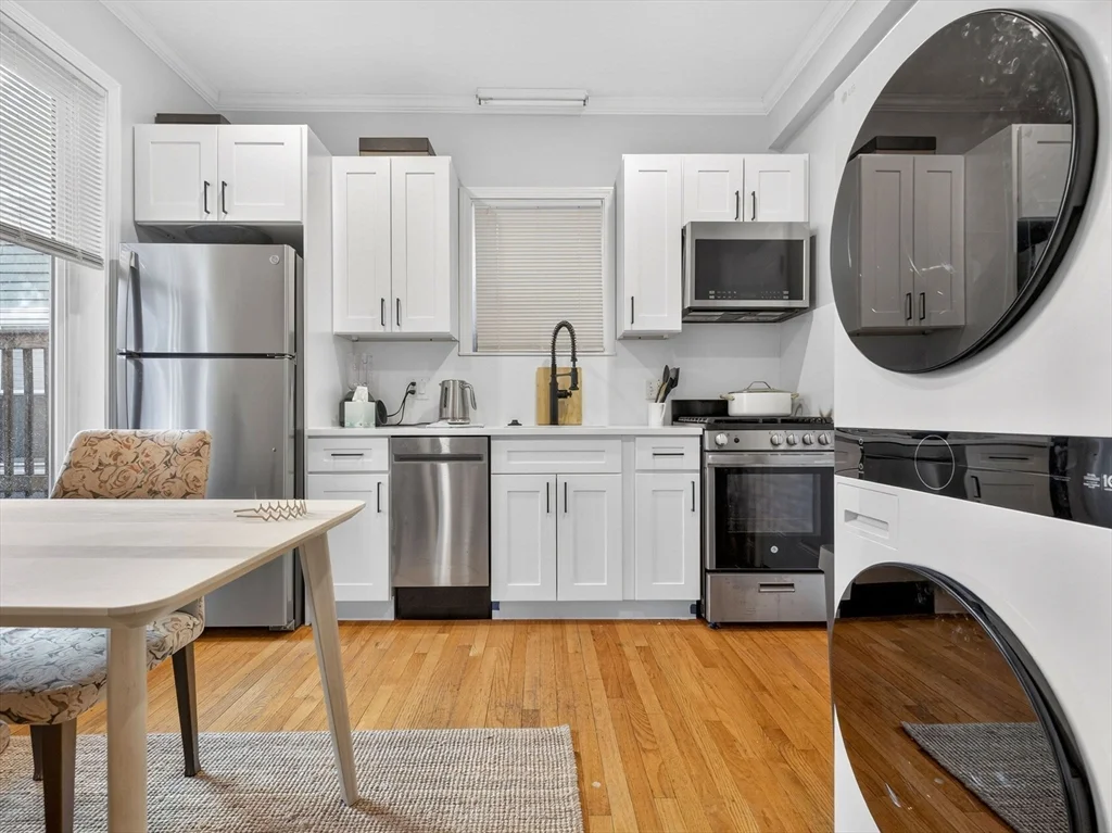 1 bed, 1 bath apartment for rent at 1576 Cambridge St Unit 2R, Inman Square — photo 1 of 12