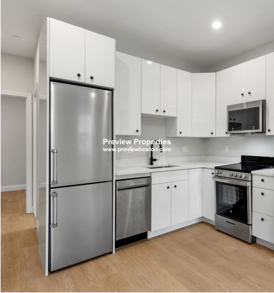 Studio bed, 1 bath apartment for rent at 1576 Cambridge St Unit 3FP, Mid Cambridge — photo 1 of 2