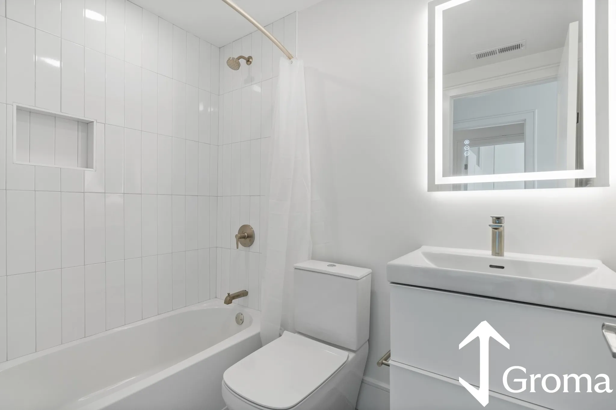 4 bed, 4+ bath apartment for rent at 1578 Beacon St Unit 202, Corey Hill — photo 8 of 19