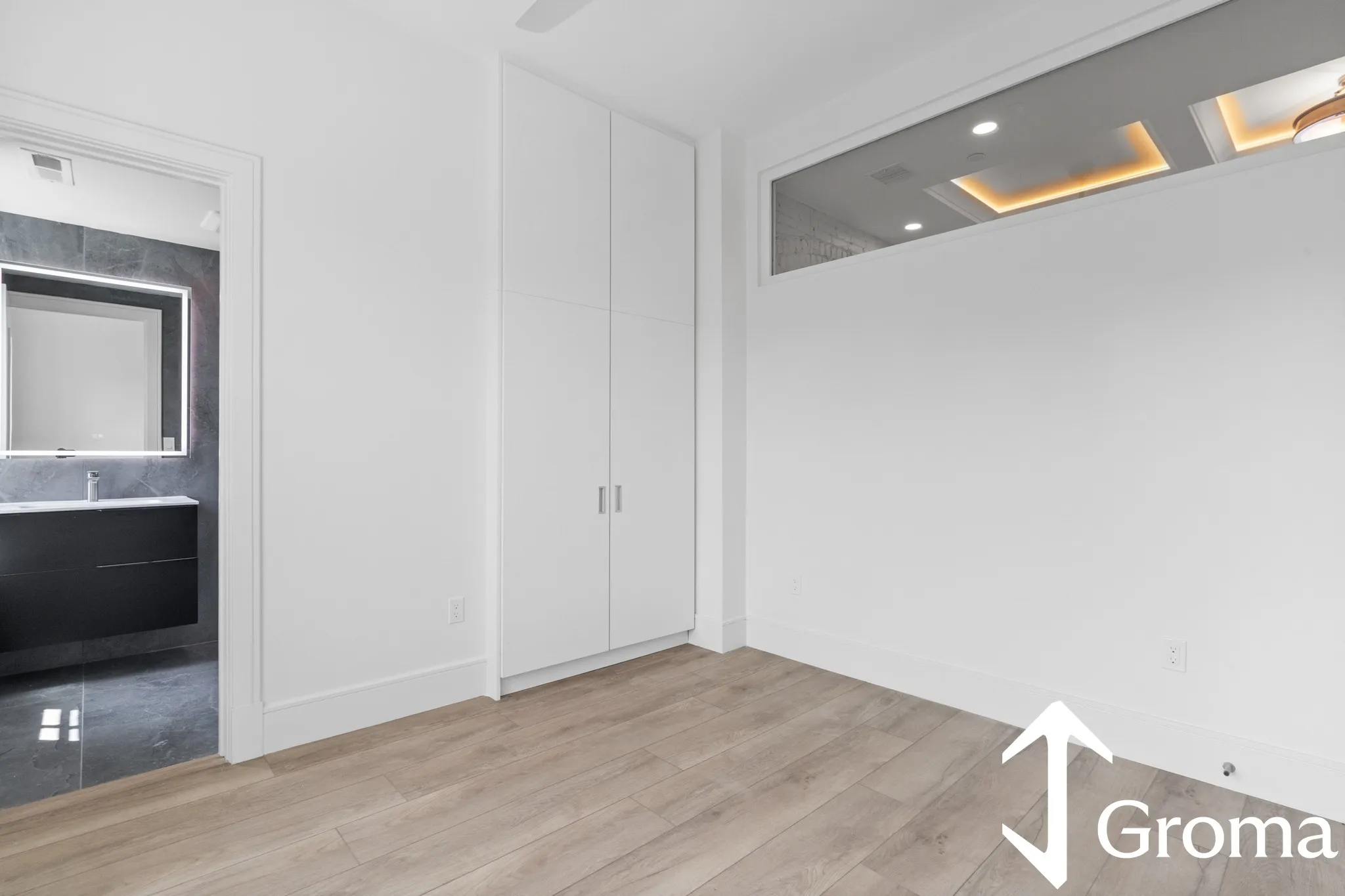 4 bed, 4+ bath apartment for rent at 1578 Beacon St Unit 202, Corey Hill — photo 10 of 19