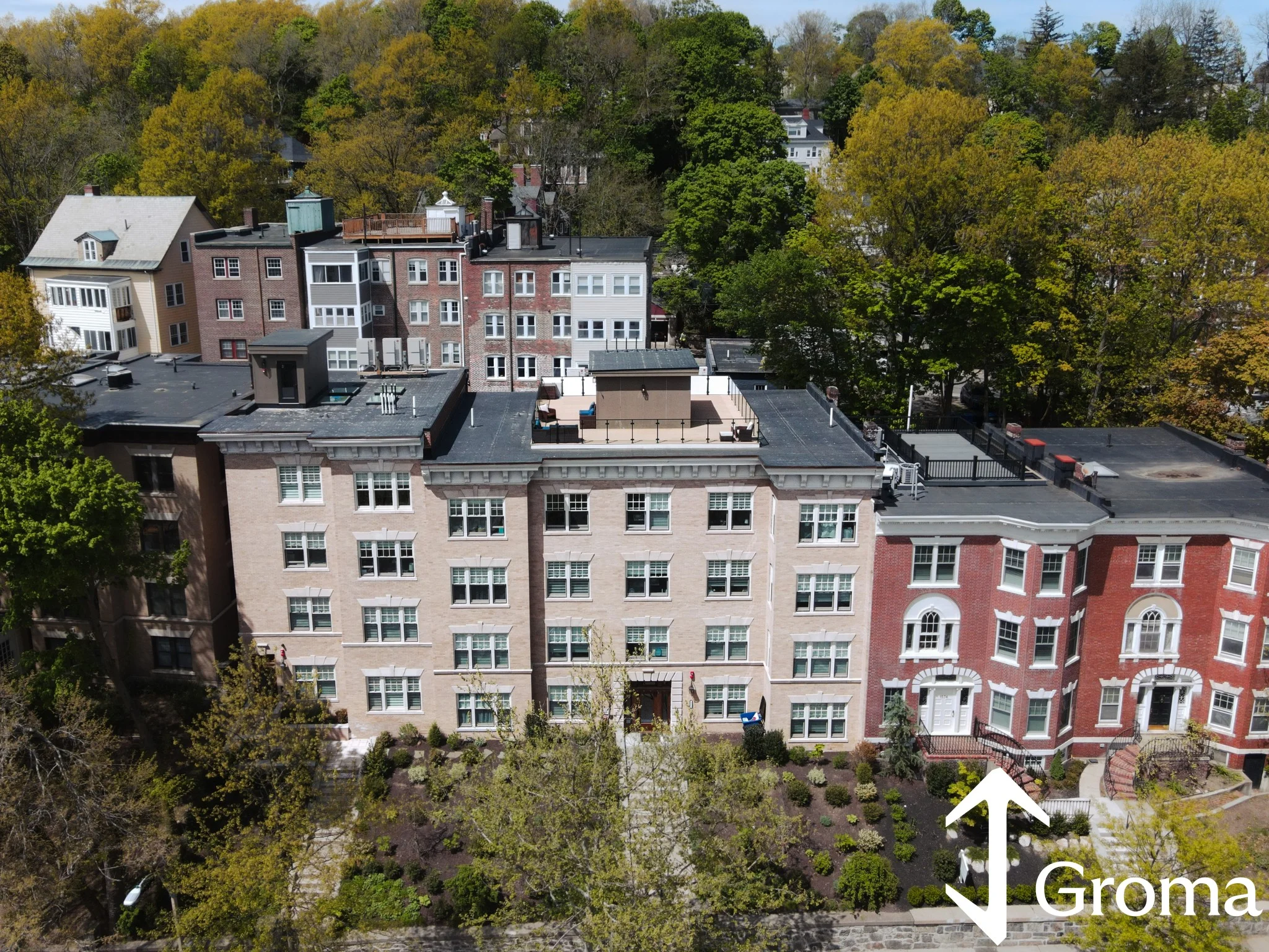 4 bed, 4+ bath apartment for rent at 1578 Beacon St Unit 202, Corey Hill — photo 18 of 19