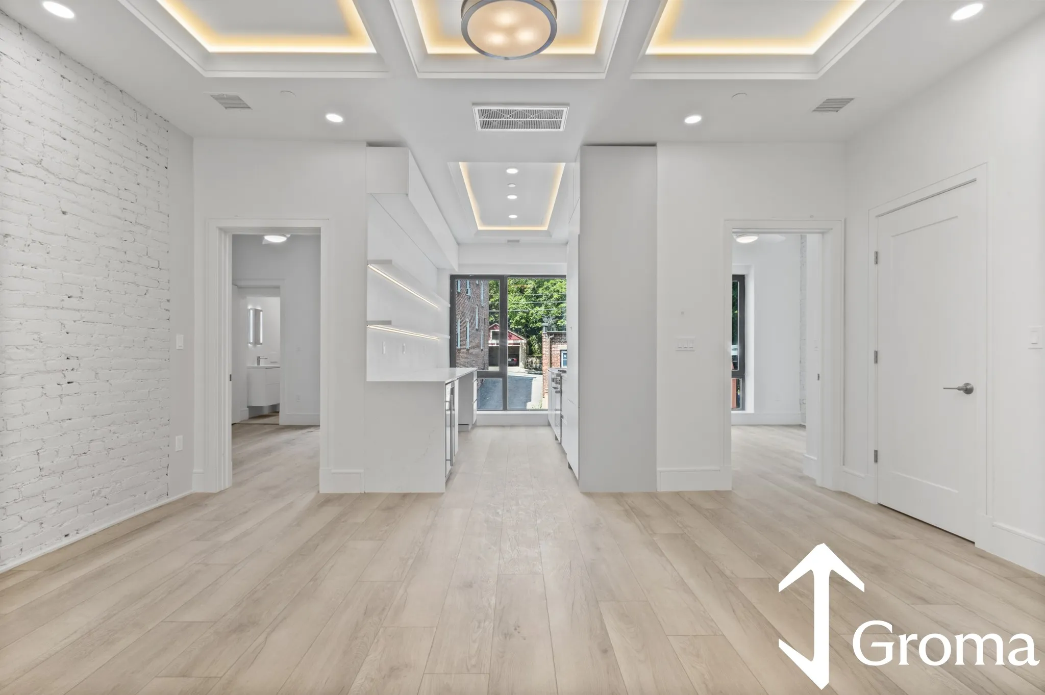 4 bed, 4+ bath apartment for rent at 1578 Beacon St Unit 202, Corey Hill — photo 3 of 19