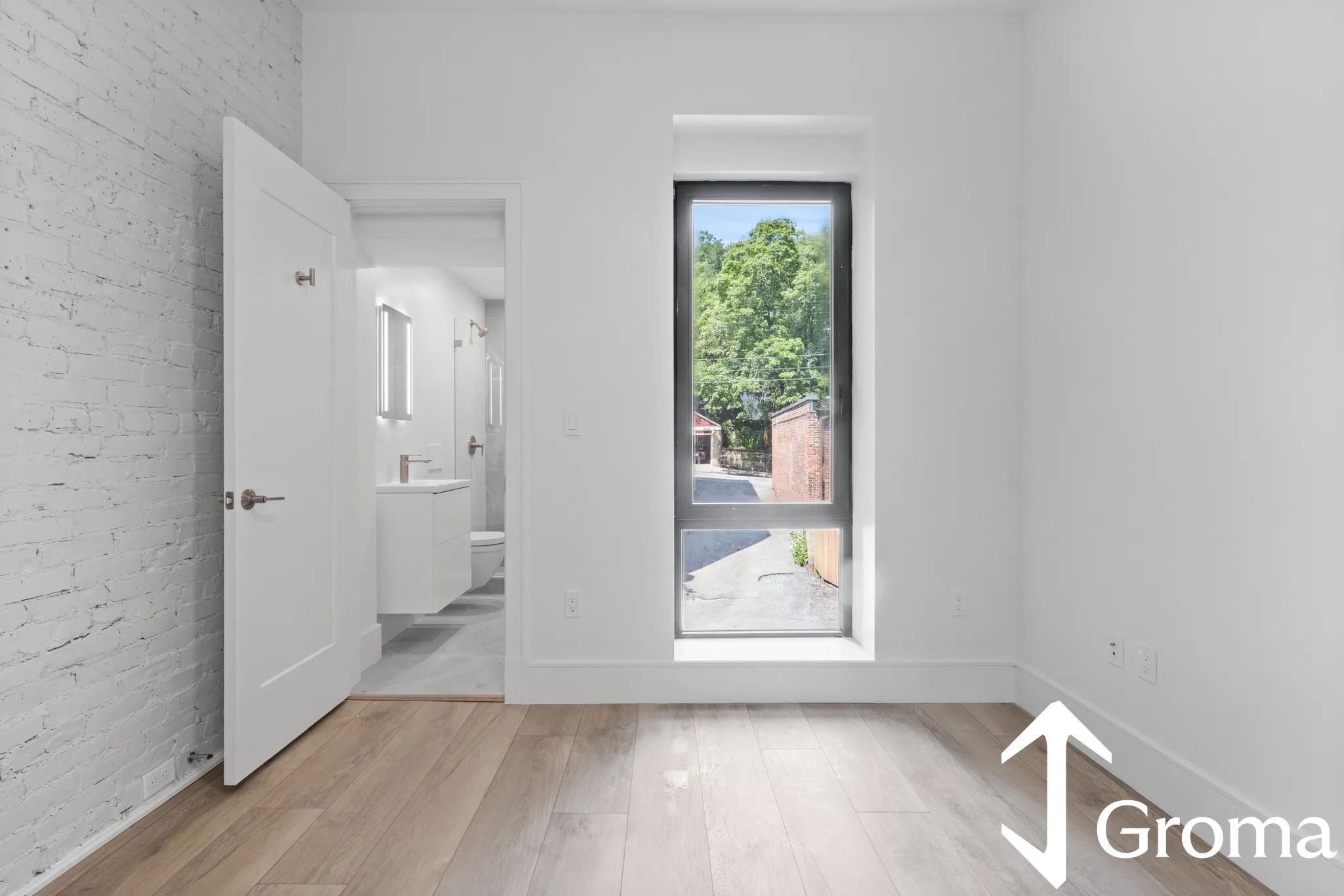 4 bed, 4+ bath apartment for rent at 1578 Beacon St Unit 202, Corey Hill — photo 15 of 19