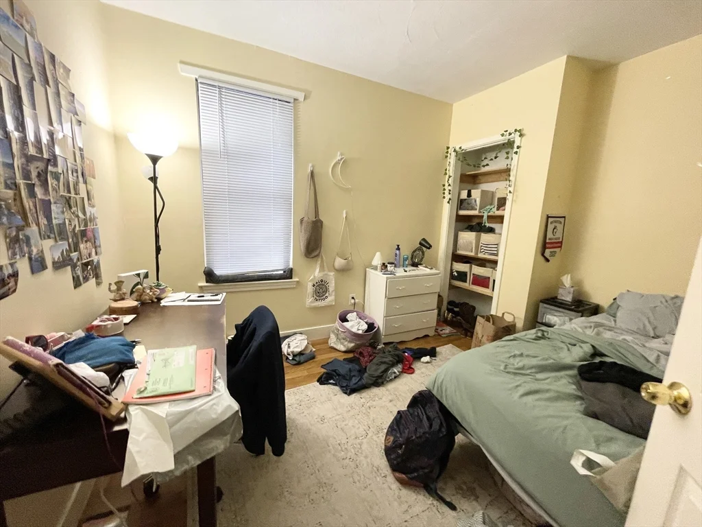 3 bed, 1 bath apartment for rent at 1578 Tremont St Unit 3, Mission Hill — photo 7 of 12