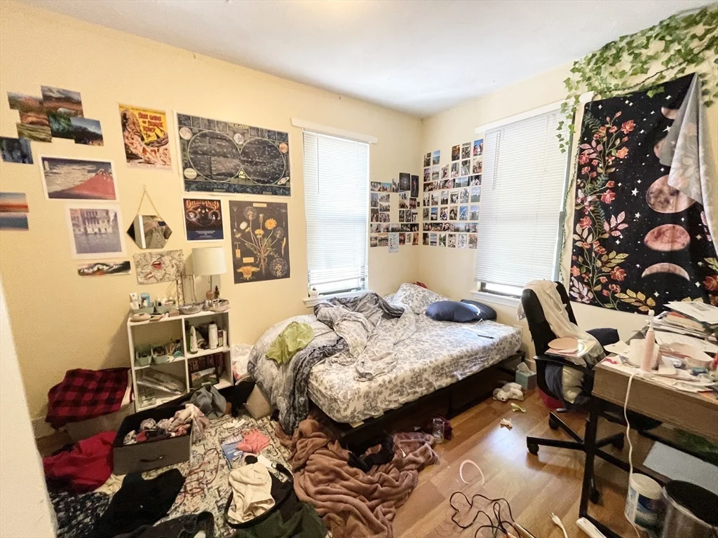 3 bed, 1 bath apartment for rent at 1578 Tremont St Unit 3, Mission Hill — photo 6 of 12