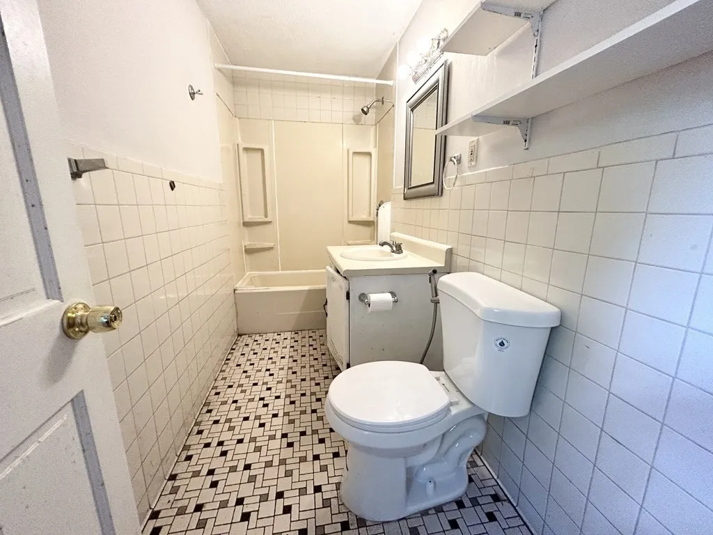 4 bed, 1 bath apartment for rent at 1578 Tremont St Unit 4, Mission Hill — photo 8 of 9