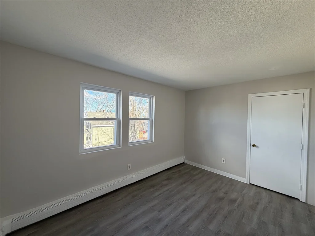 2 bed, 1 bath apartment for rent at 158-162 Water Unit 11, Lawrence — photo 10 of 14