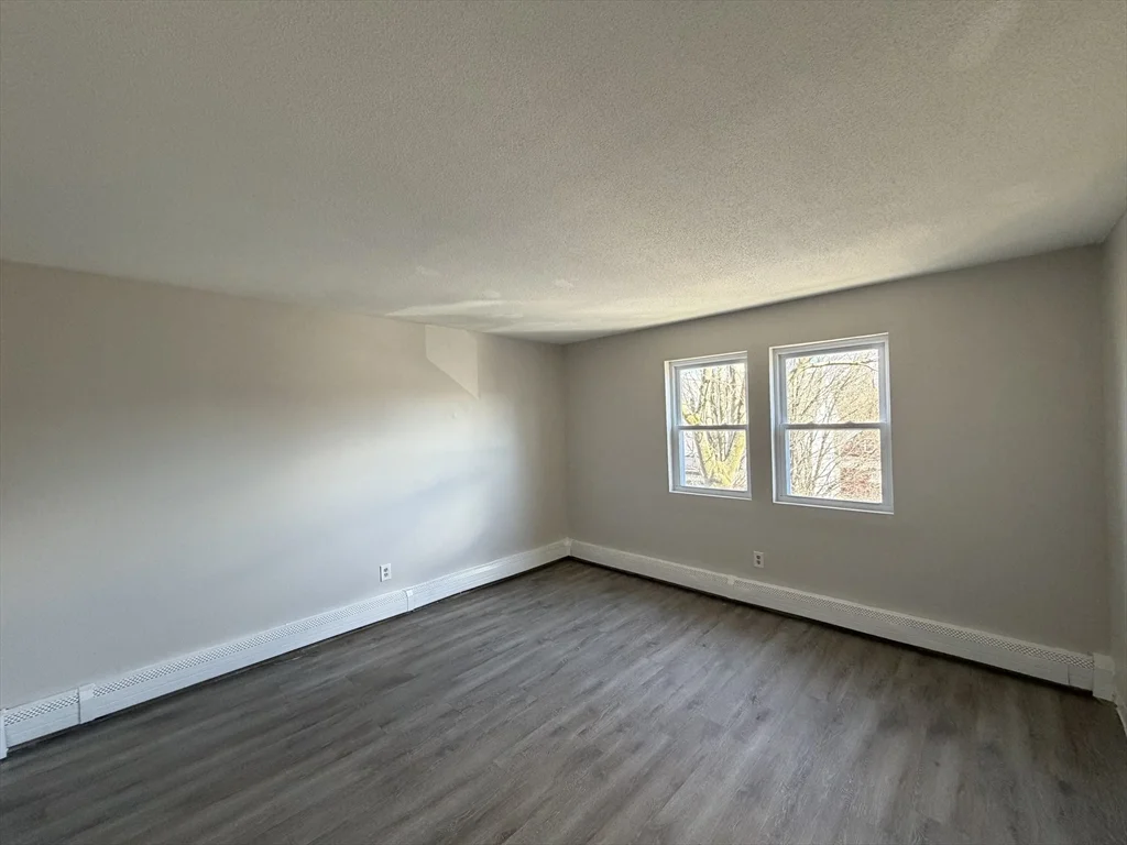 2 bed, 1 bath apartment for rent at 158-162 Water Unit 11, Lawrence — photo 12 of 14