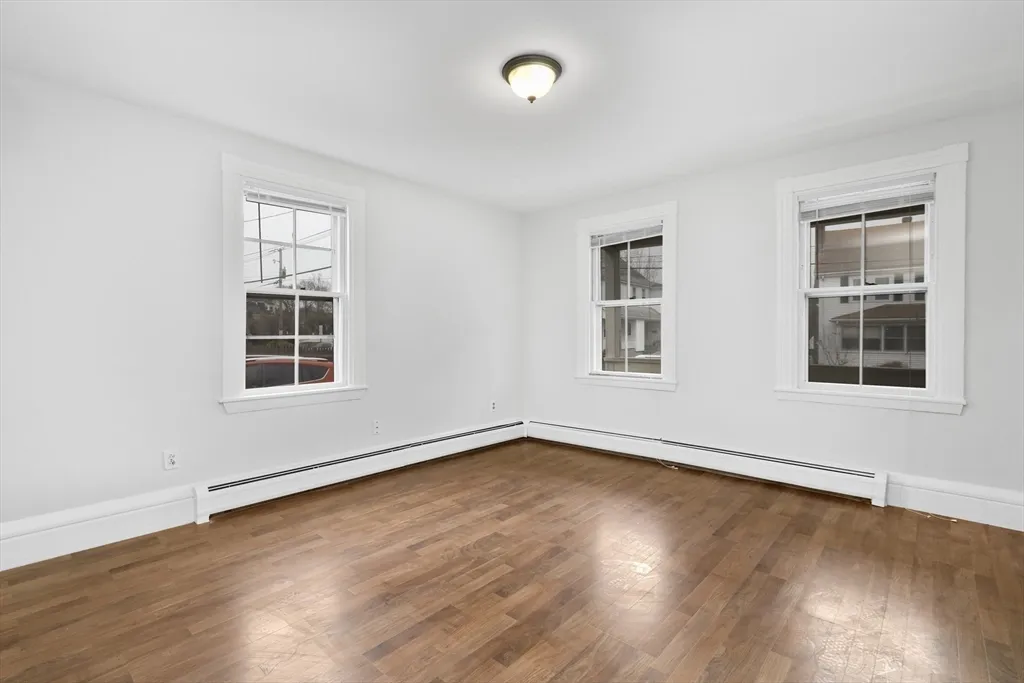 1 bed, 1 bath apartment for rent at 158 Adams St Unit 2, Nonantum — photo 6 of 8