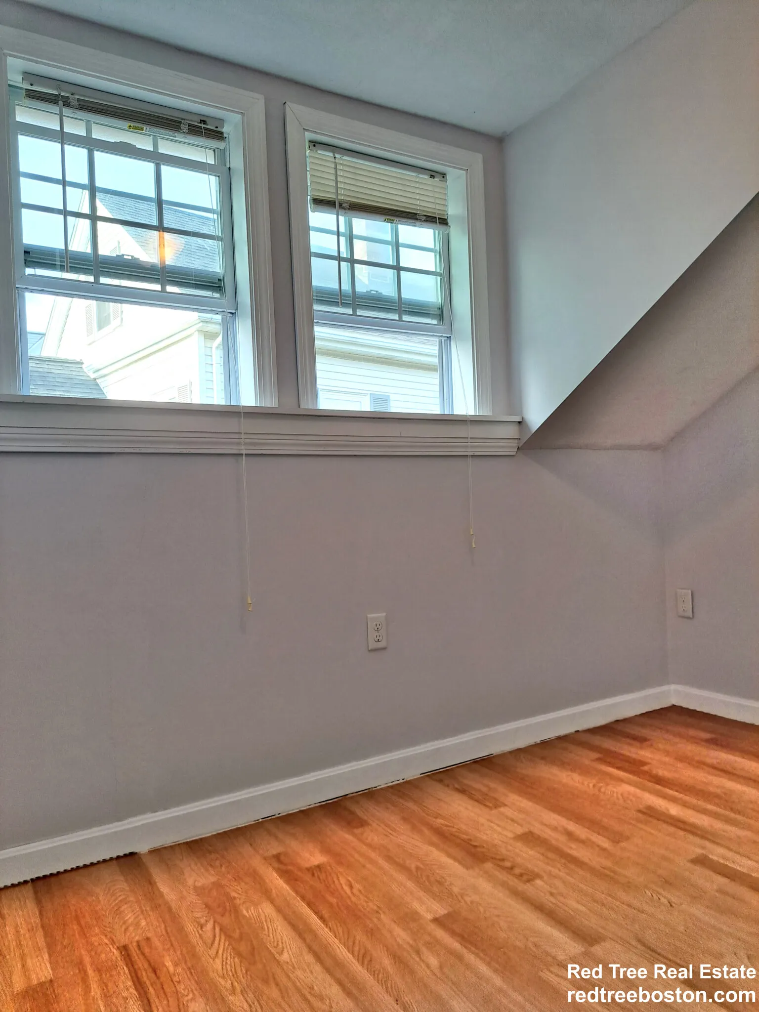 4 bed, 2.5 bath apartment for rent at 158 Baker St Unit 1, West Roxbury — photo 21 of 25