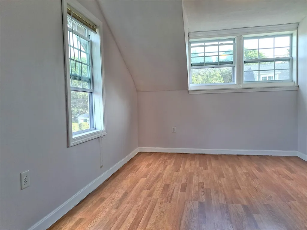 4 bed, 2 bath apartment for rent at 158 Baker St Unit HOUSE, West Roxbury — photo 22 of 31
