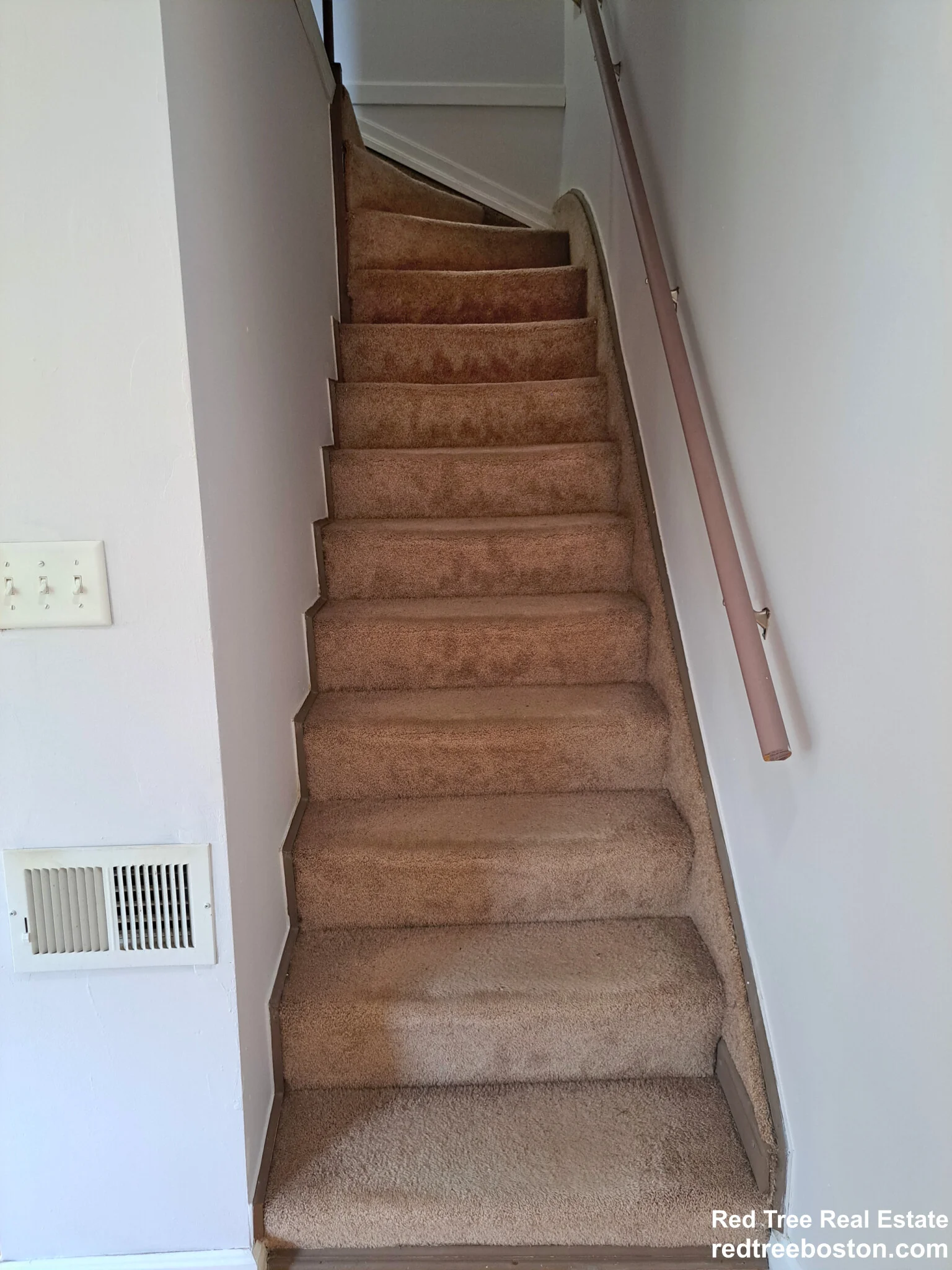 4 bed, 2.5 bath apartment for rent at 158 Baker St, West Roxbury — photo 16 of 30