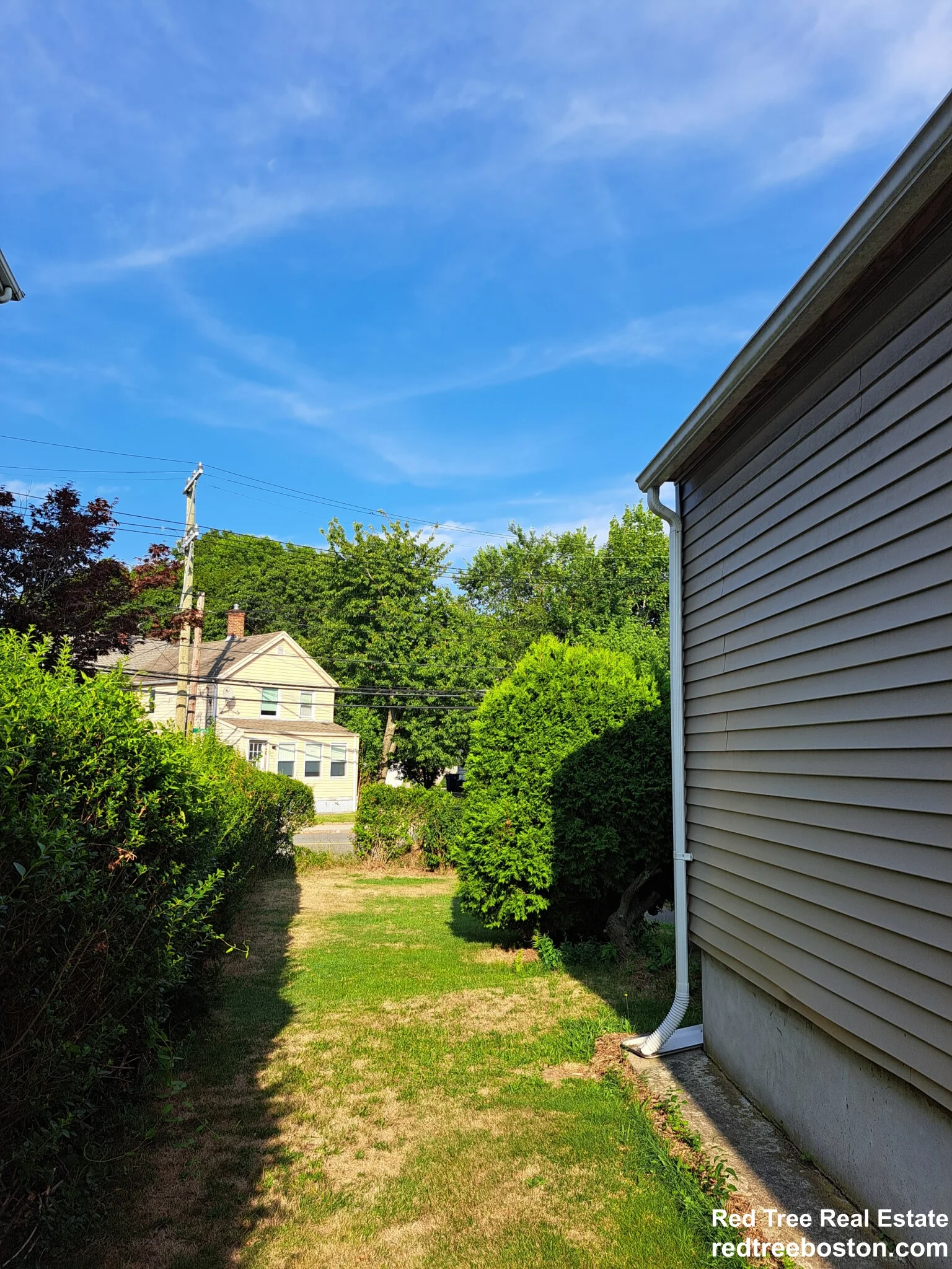 4 bed, 2.5 bath apartment for rent at 158 Baker St, West Roxbury — photo 29 of 30