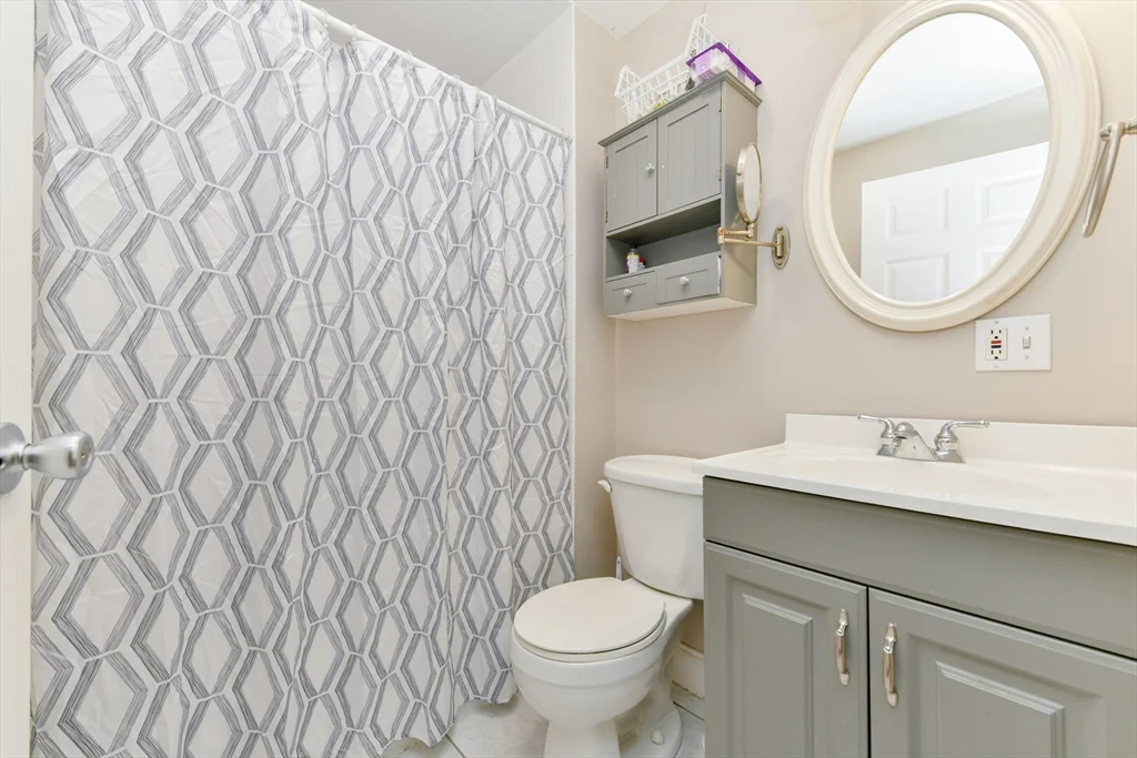 2 bed, 1 bath apartment for rent at 158 Cottage Unit 4R, East Boston — photo 5 of 11