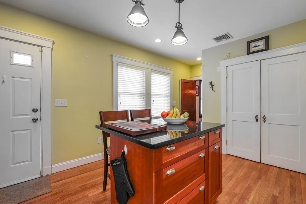 2 bed, 1 bath apartment for rent at 158 Durnell Ave, Roslindale — photo 8 of 19