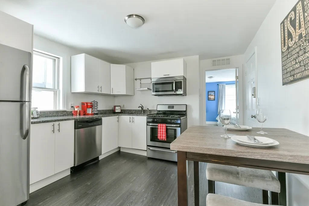 1 bed, 1 bath apartment for rent at 158 Everett St Unit 2, East Boston