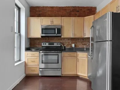 2 bed, 1 bath apartment for rent at 158 F St Unit 3, South Boston — photo 2 of 14
