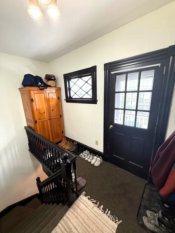 3 bed, 1 bath apartment for rent at 158 Grove St Unit 2, Haverhill — photo 3 of 18