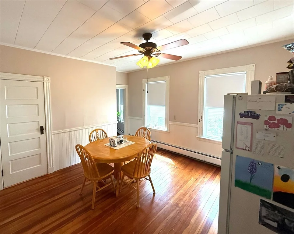3 bed, 1 bath apartment for rent at 158 Grove St Unit 2, Haverhill — photo 10 of 18