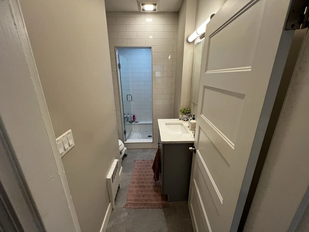 4 bed, 2 bath apartment for rent at 158 Holland St Unit 2, Davis Square — photo 10 of 28