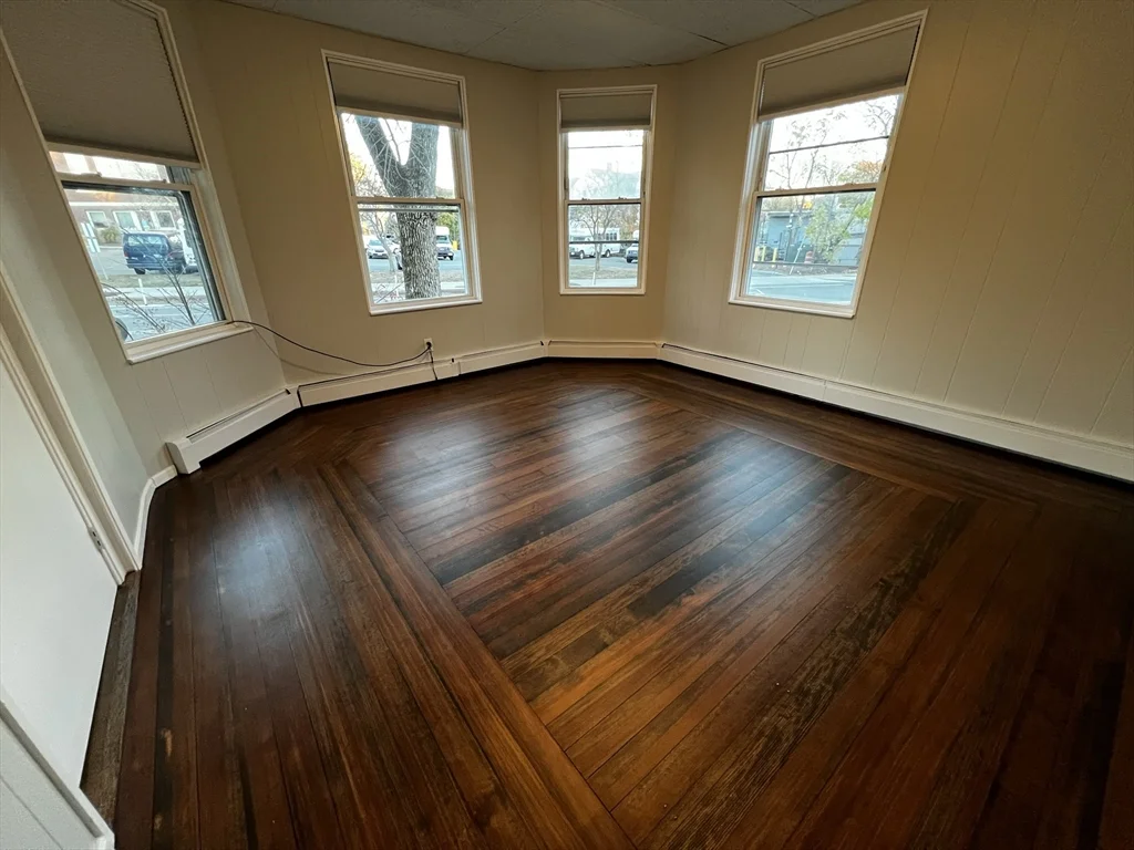 4 bed, 2 bath apartment for rent at 158 Holland Unit 1, Teele Square — photo 14 of 42