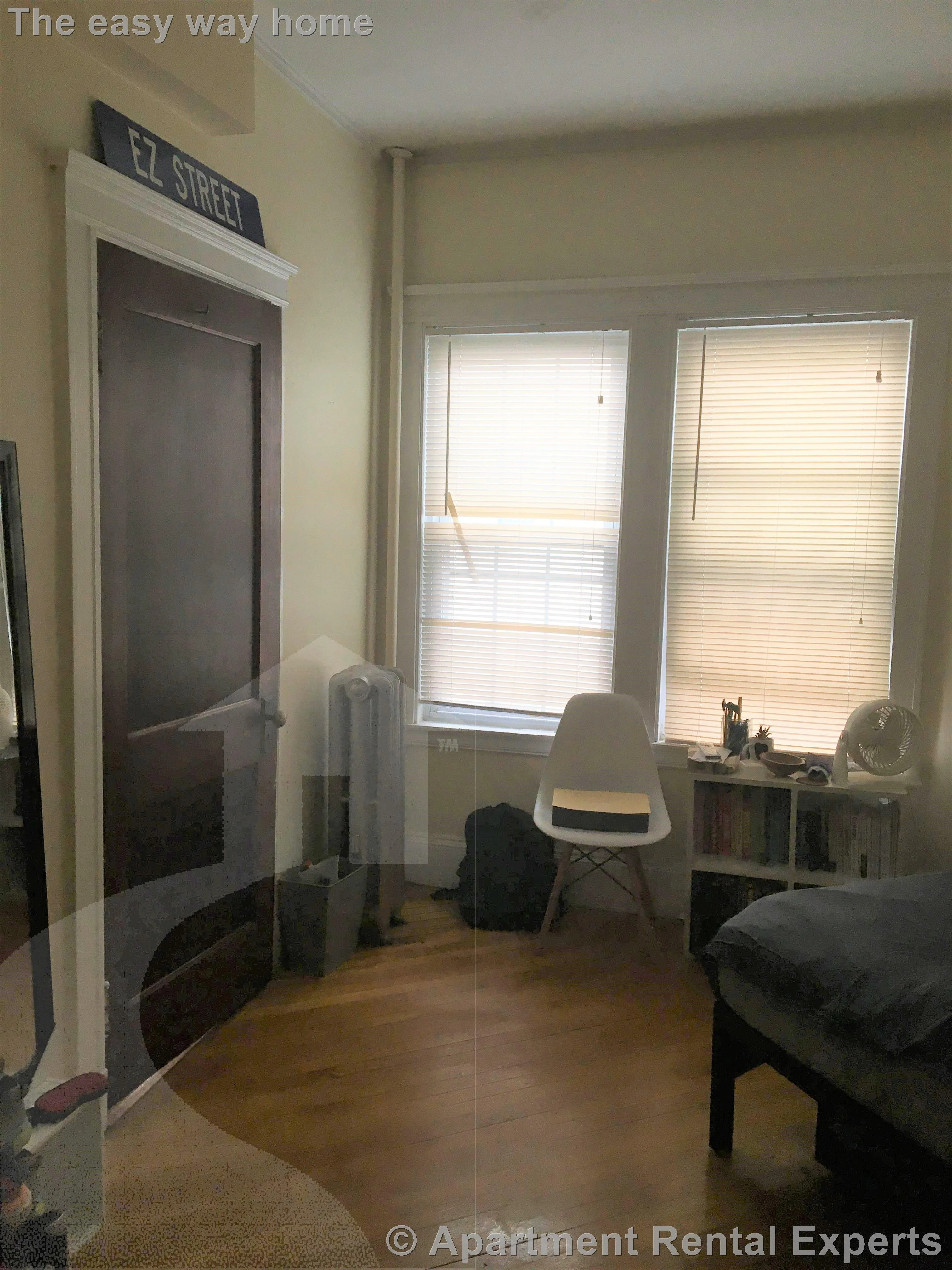 3 bed, 1 bath apartment for rent at 158 Magazine St Unit 27, Cambridgeport — photo 3 of 10