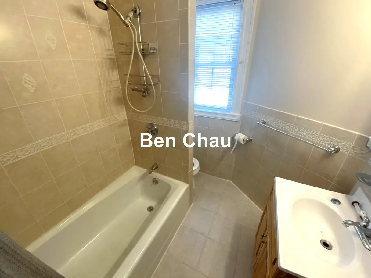 3 bed, 1 bath apartment for rent at 158 Magazine St Unit 27B, Cambridgeport — photo 7 of 13