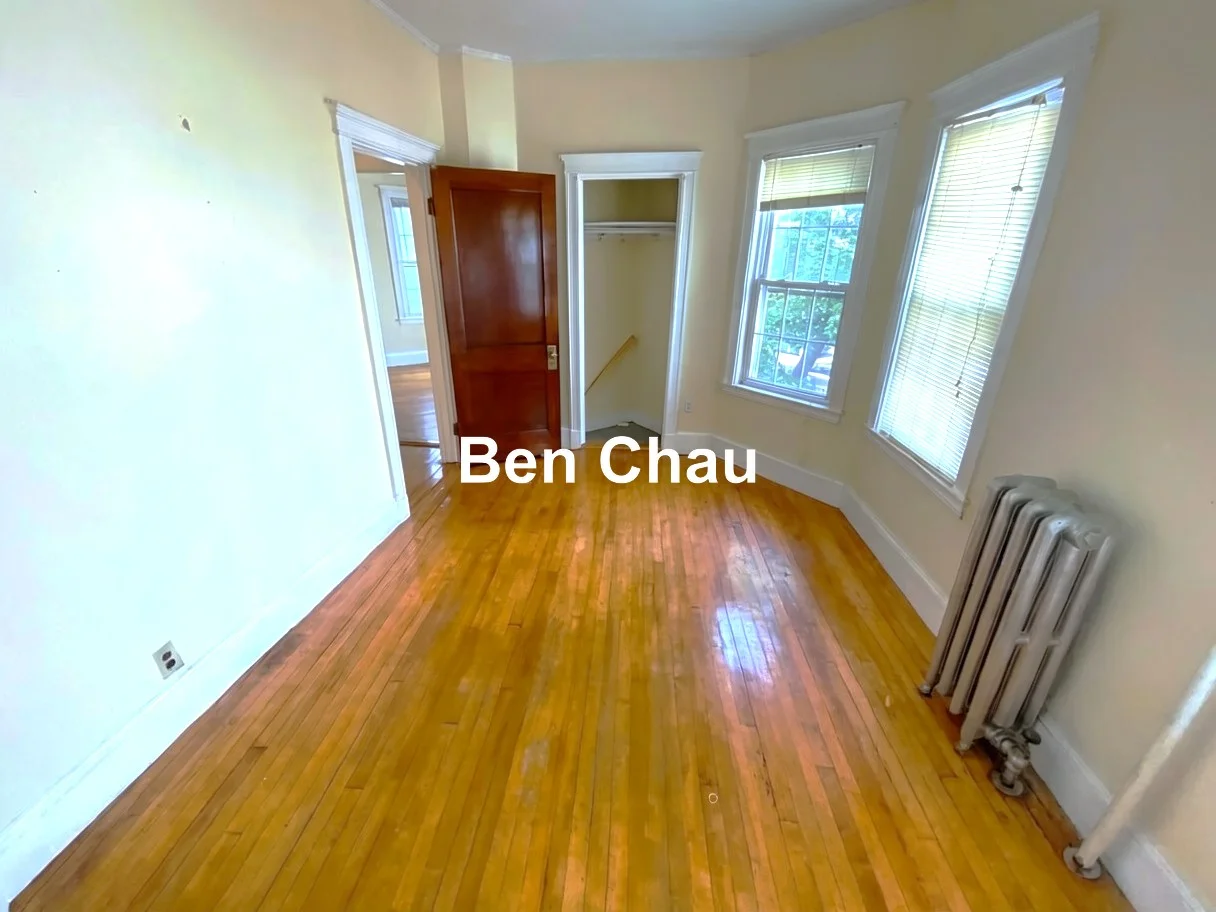 3 bed, 1 bath apartment for rent at 158 Magazine St Unit 27B, Cambridgeport — photo 11 of 13