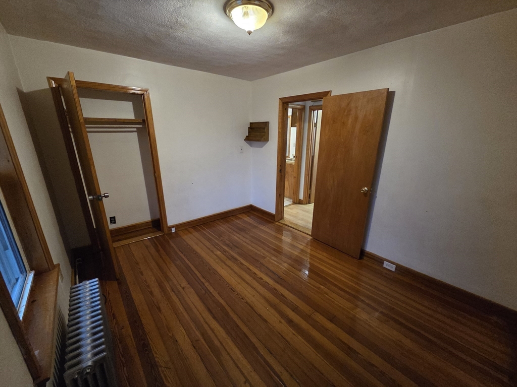 3 bed, 1 bath apartment for rent at 158 Main St Unit 158, Quincy — photo 8 of 12