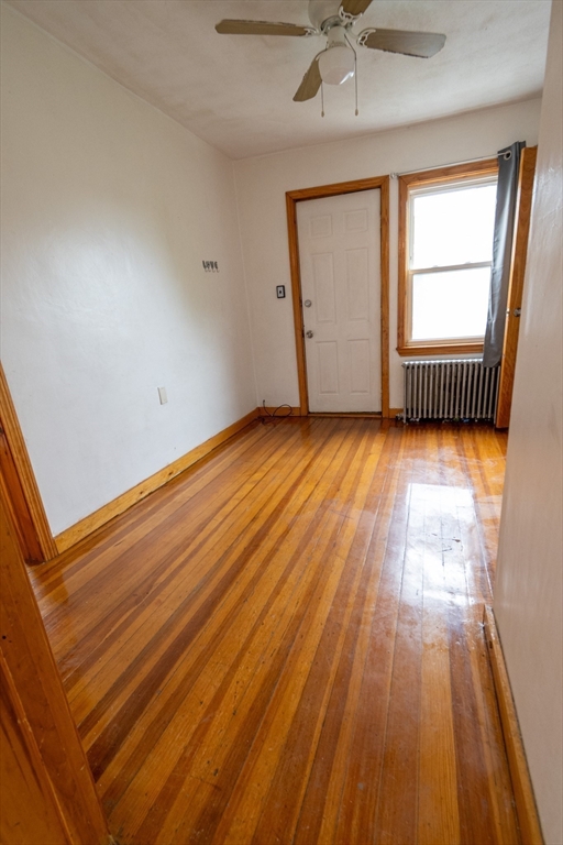 3 bed, 1 bath apartment for rent at 158 Main St Unit 2, Quincy — photo 1 of 20