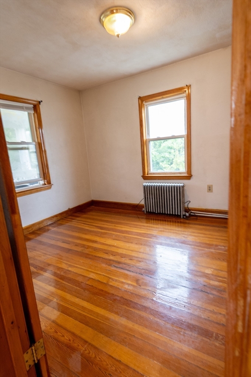 3 bed, 1 bath apartment for rent at 158 Main St Unit 2, Quincy — photo 4 of 20
