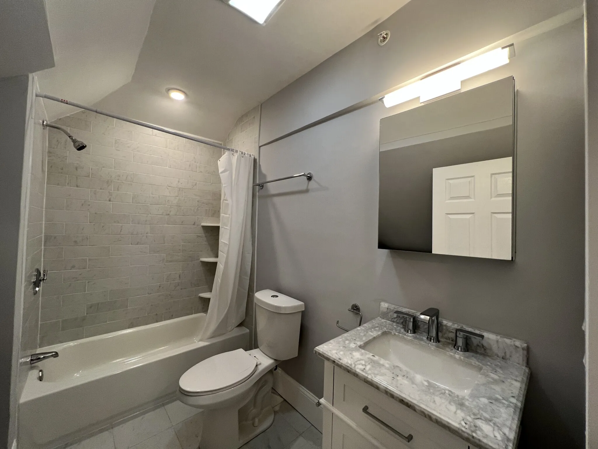 2 bed, 1 bath apartment for rent at 158 Morrison Ave Unit 2, Powder House Square — photo 15 of 30