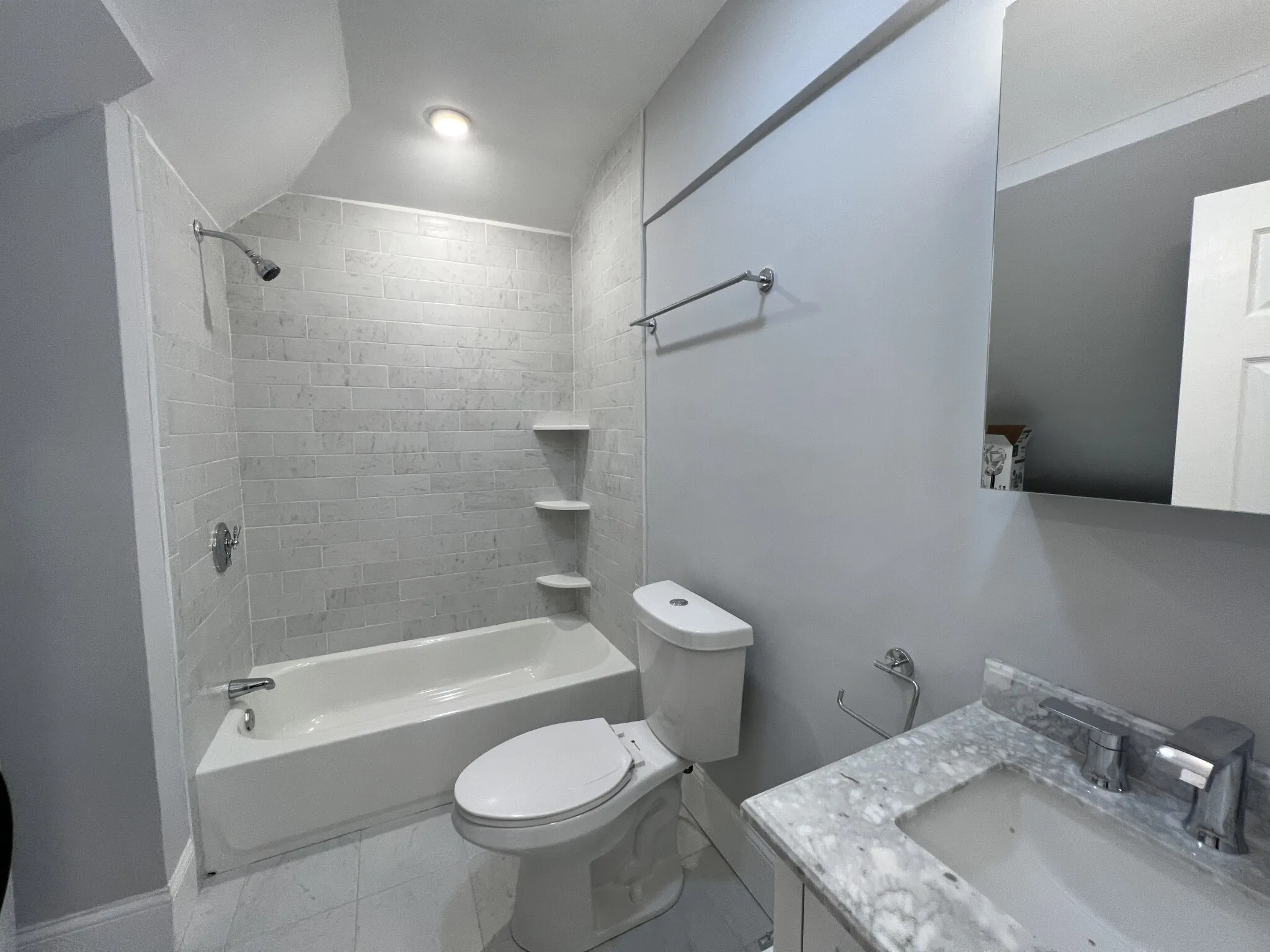 2 bed, 1 bath apartment for rent at 158 Morrison Ave Unit 2, Powder House Square — photo 10 of 30