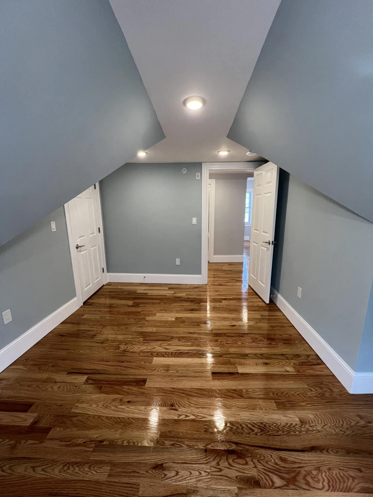 2 bed, 1 bath apartment for rent at 158 Morrison Ave Unit 2, Powder House Square — photo 12 of 30