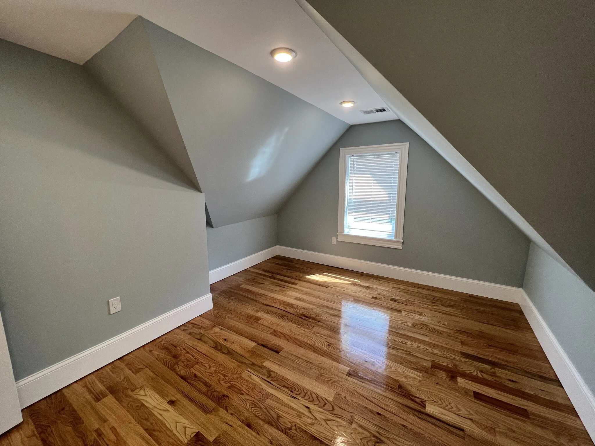 2 bed, 1 bath apartment for rent at 158 Morrison Ave Unit 2, Powder House Square — photo 14 of 30