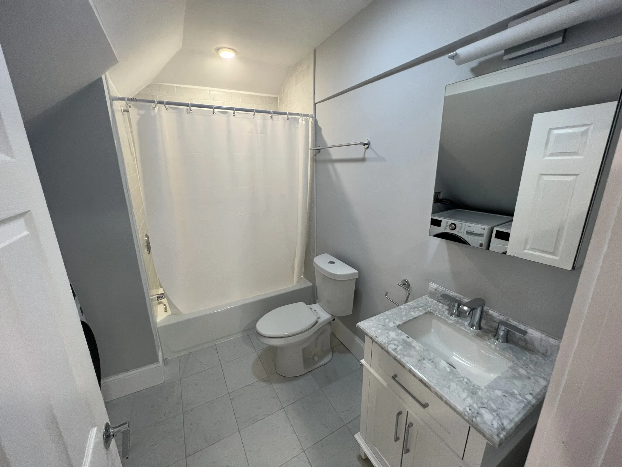2 bed, 1 bath apartment for rent at 158 Morrison Ave Unit 2, Powder House Square — photo 26 of 30