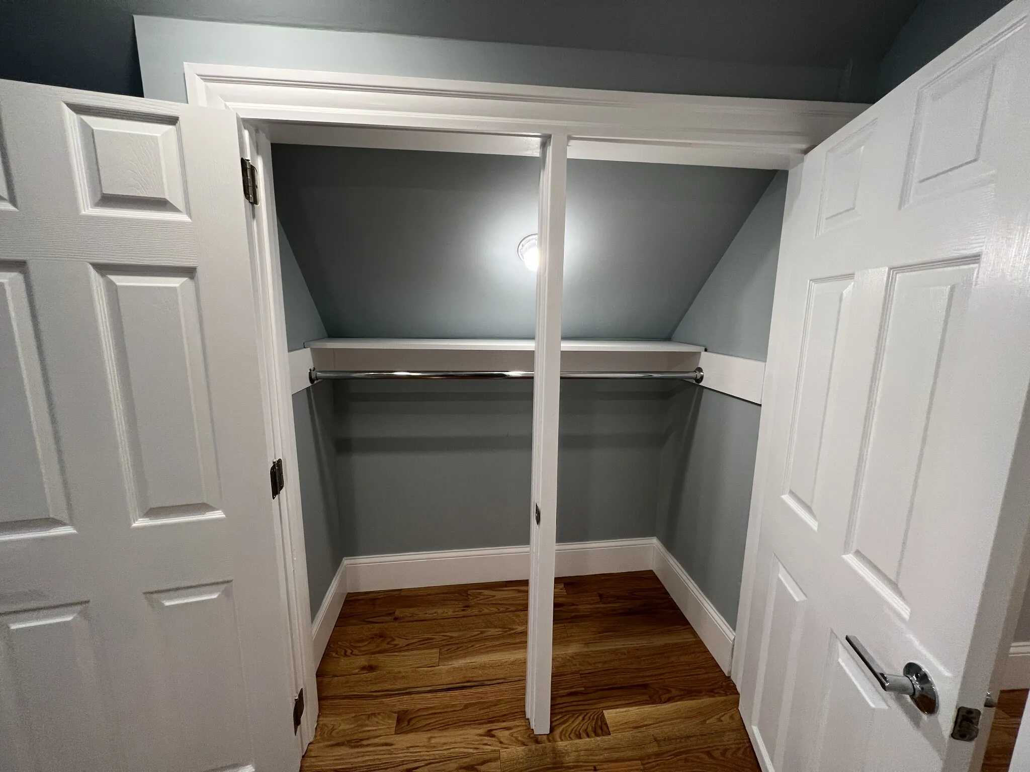2 bed, 1 bath apartment for rent at 158 Morrison Ave Unit 3, Powder House Square — photo 8 of 30