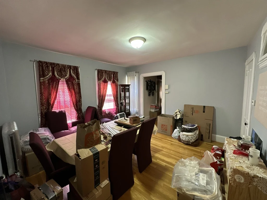 3 bed, 1 bath apartment for rent at 158 Neponset Ave Unit 1, Dorchester — photo 13 of 22