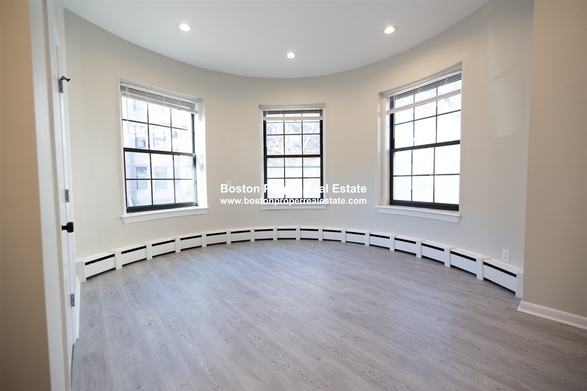 Studio bed, 1 bath apartment for rent at 158 Saint Botolph St Unit 1, Back Bay