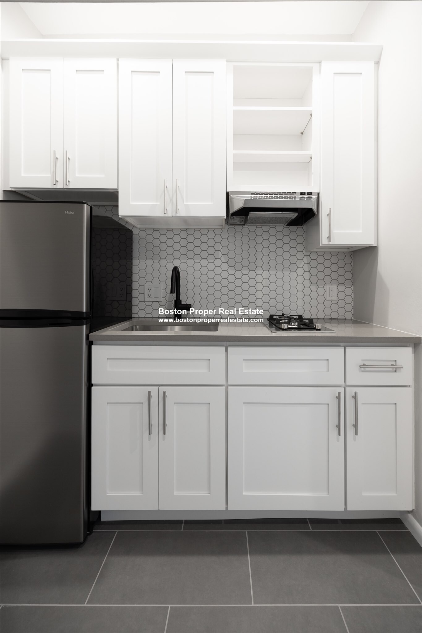 Studio bed, 1 bath apartment for rent at 158 Saint Botolph St Unit 6, Back Bay — photo 6 of 8