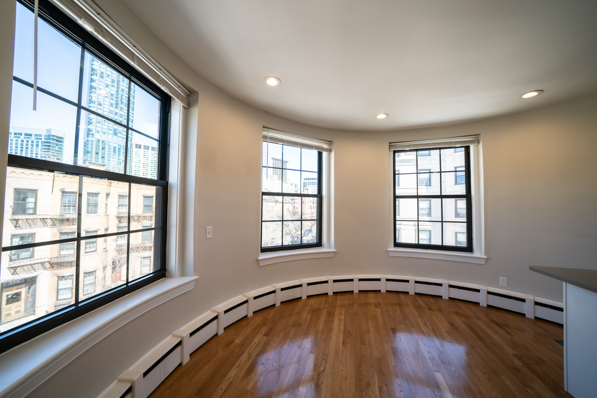 Studio bed, 1 bath apartment for rent at 158 Saint Botolph St Unit 7, Back Bay — photo 9 of 20