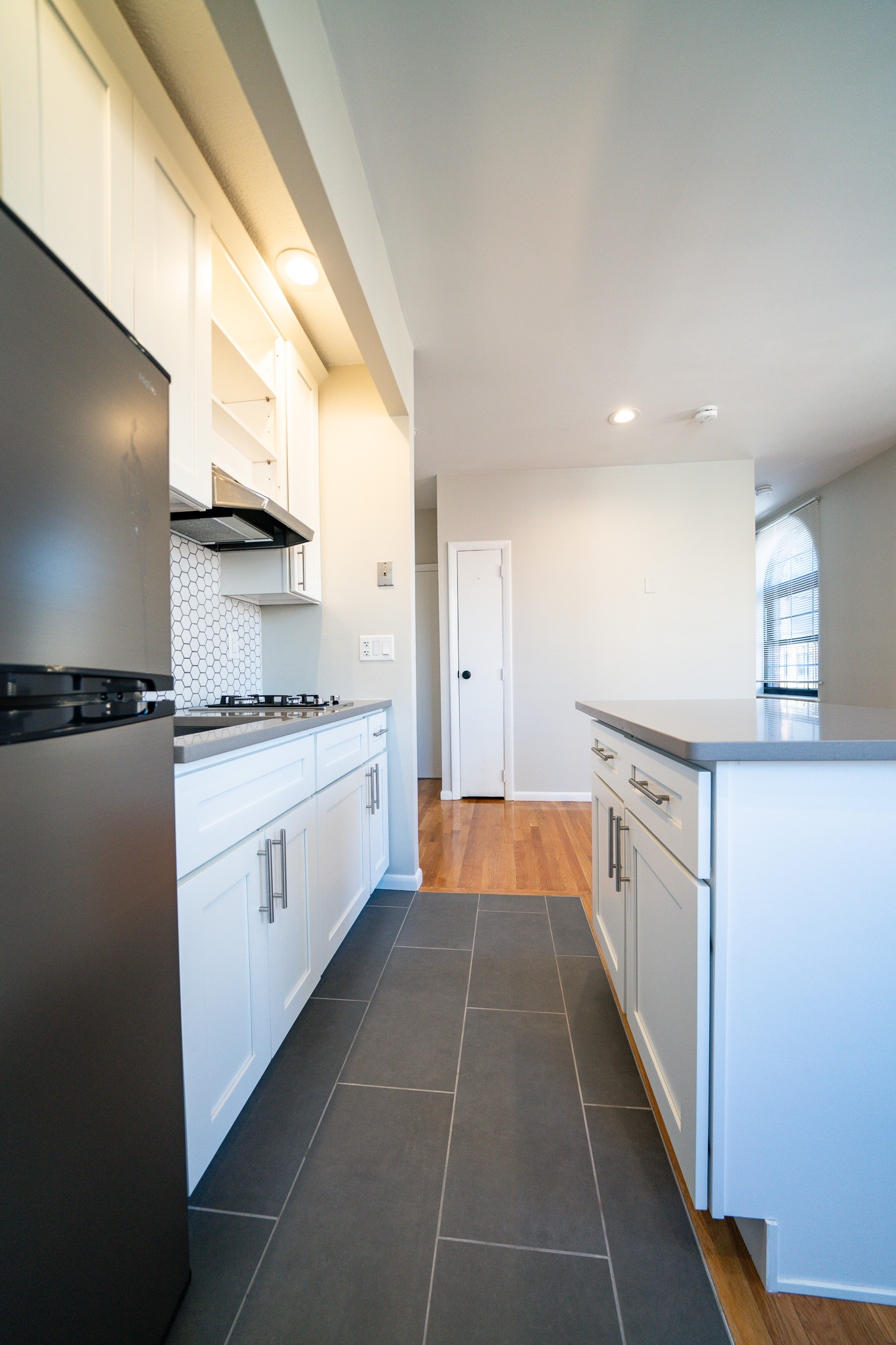Studio bed, 1 bath apartment for rent at 158 Saint Botolph St Unit 7, Back Bay — photo 14 of 20