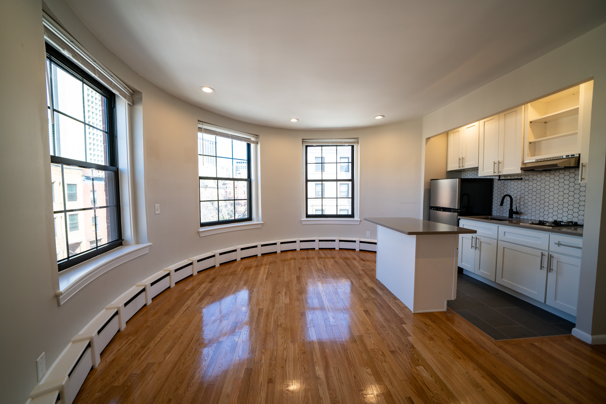 Studio bed, 1 bath apartment for rent at 158 Saint Botolph St Unit 7, Back Bay — photo 18 of 20